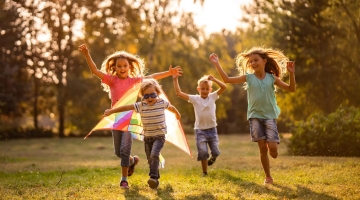 kids-being-active-outdoors