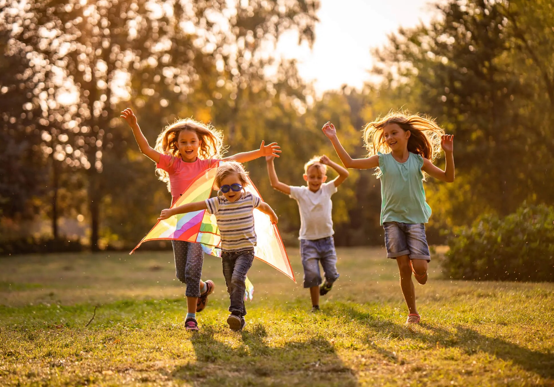 kids-being-active-outdoors